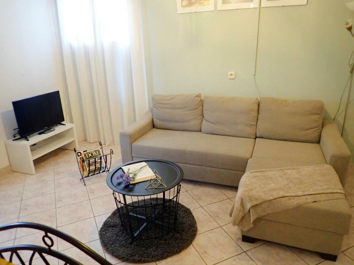 Apartments Marija Karlobag Esterno foto